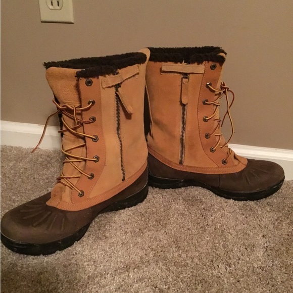 Timberland Tall Winter Boots - Picture 3 of 4